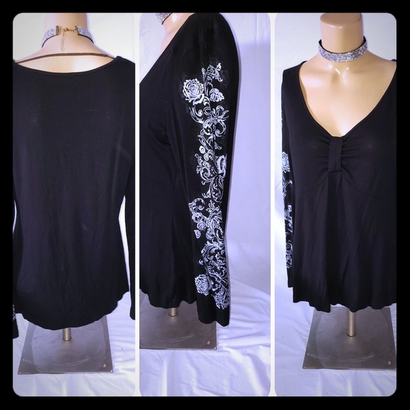 VENUS Tops - Black  blouse